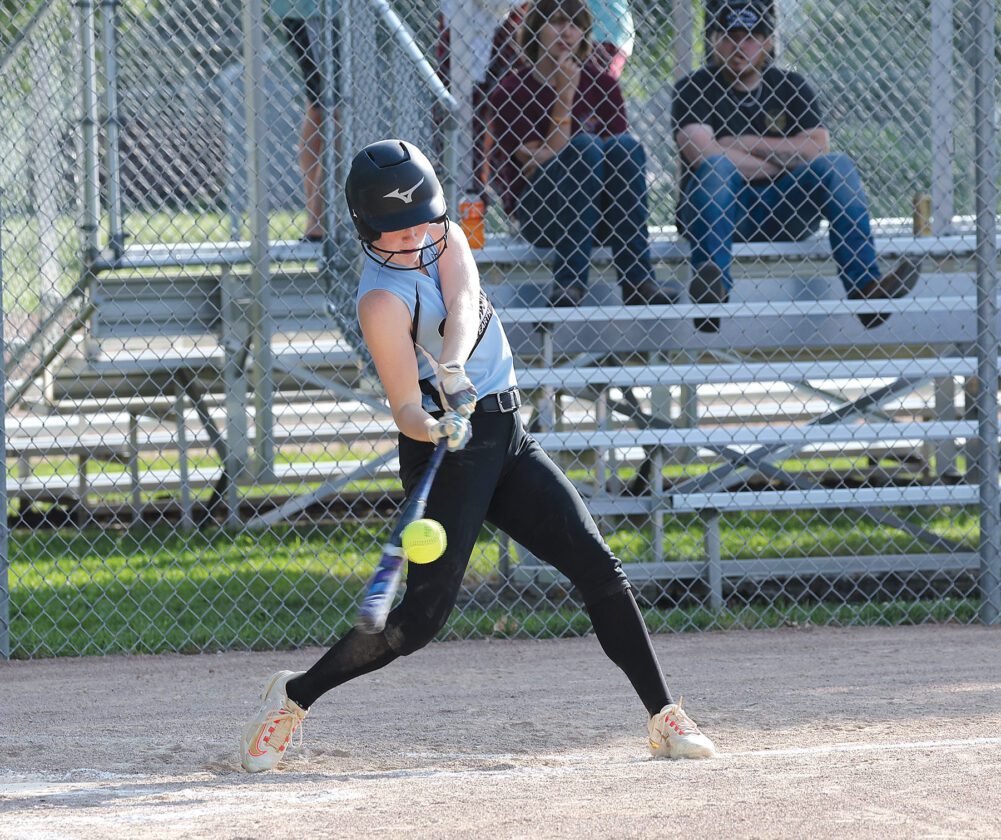 Blue Earth wins two against St. Peter News, Sports, Jobs Faribault